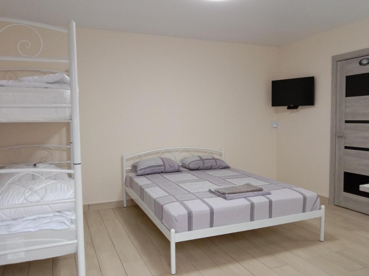 Apartamento Однокімнатна 105 Khmelʼnytsʼkyy Exterior foto
